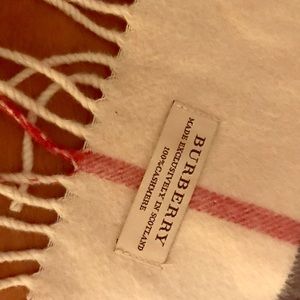 Burberry scarf